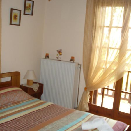 Alkmini Hotel Agios Dimitrios  Exterior photo