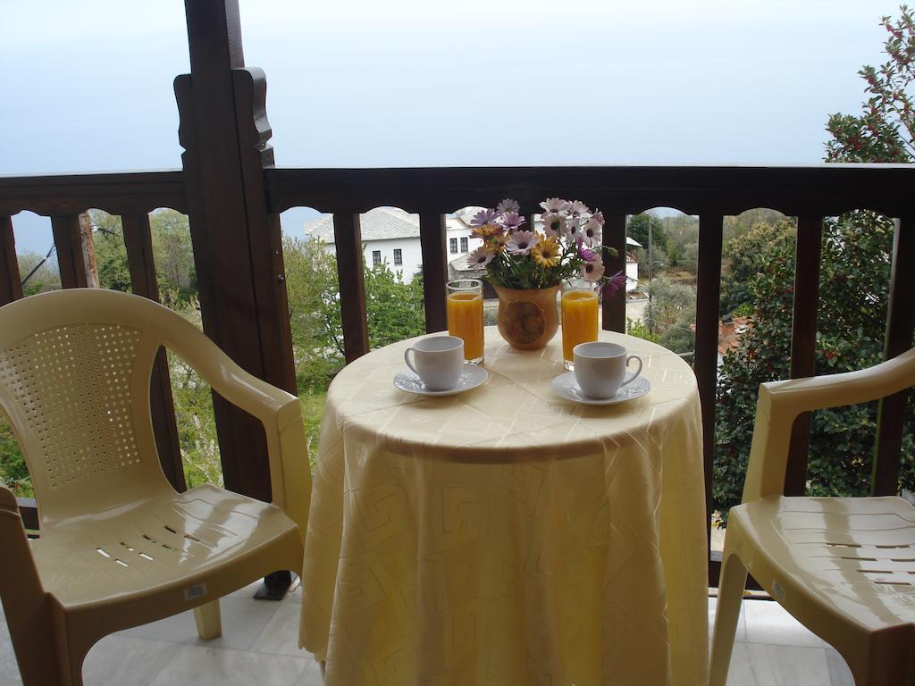 Alkmini Hotel Agios Dimitrios  Exterior photo