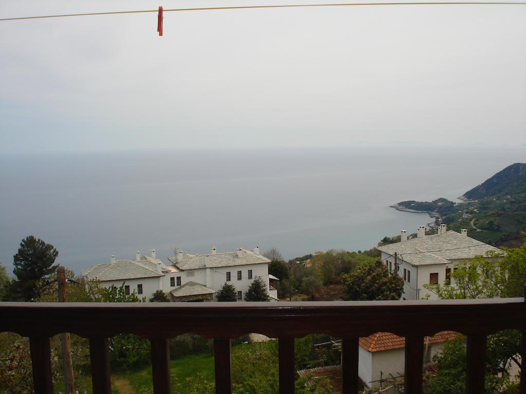 Alkmini Hotel Agios Dimitrios  Exterior photo